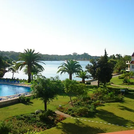 Villa Sleeps 4 Air Con Wifi T480041 *